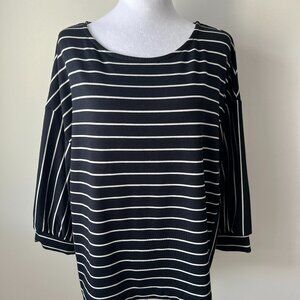 🌻Reitmans Signature 3/4 Sleeve Striped Tunic - Size L🌻